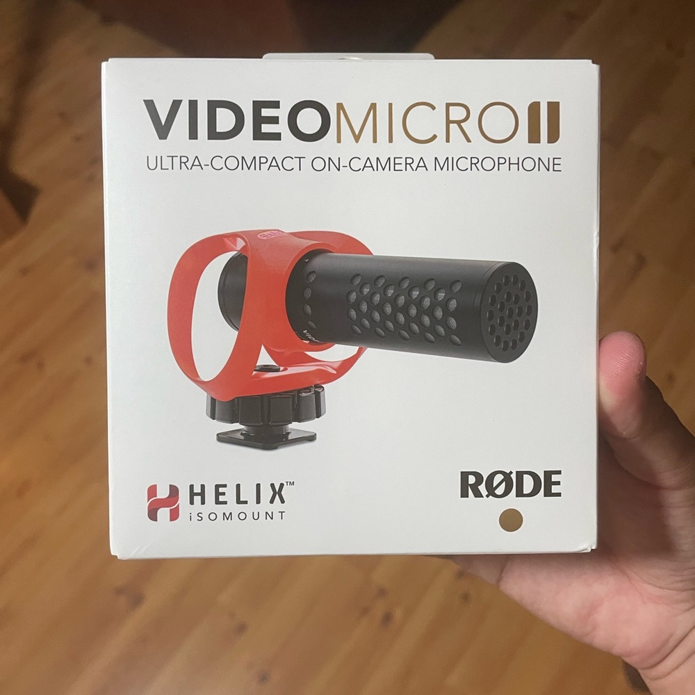 Bode VideoMic II on camera